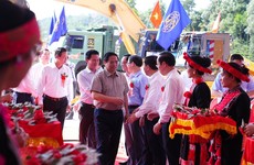 Thủ tướng Chính phủ Phạm Minh Chính cùng các lãnh đạo bộ, ngành Trung ương và 2 tỉnh Hà Giang, Tuyên Quang tại Lễ khởi công Dự án