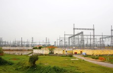 Công ty CP Đầu tư Xây lắp điện Hải Phòng đang thi công Gói thầu số 7 thuộc Dự án Trạm biến áp 500kV Vân Phong và đấu nối. Ảnh minh họa: Nhã Chi