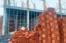 Gói thầu Thi công xây lắp trụ sở Công an xã Bình An, huyện Thăng Bình, tỉnh Quảng Nam có giá 3,339 tỷ đồng, thu hút 10 nhà thầu tham dự. Ảnh minh hoạ: Nhã Chi