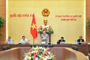 Chủ tịch Quốc hội Vương Đình Huệ phát biểu khai mạc Phiên họp 32 của Ủy ban Thường vụ Quốc hội