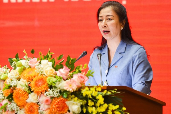 Bà Lê Thị Thu Hồng, Phó Bí thư Thường trực Tỉnh ủy Bắc Giang tạm thời điều hành Tỉnh ủy