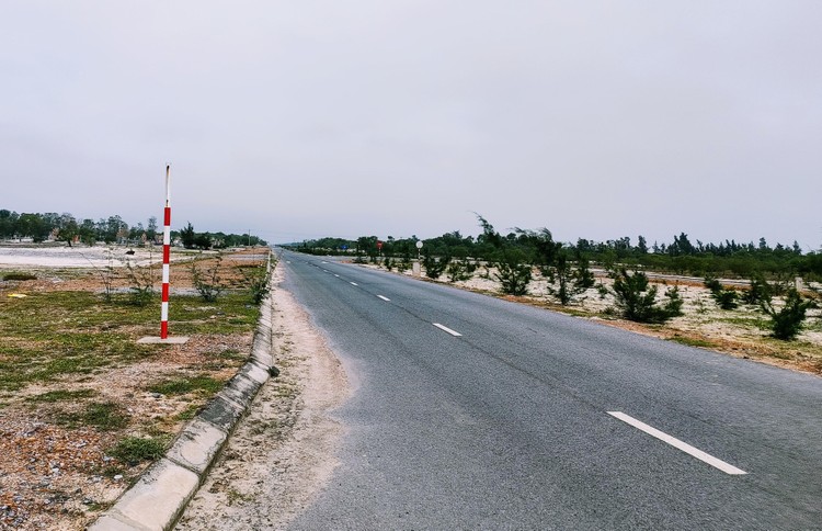 Giá đất tăng vọt tại các xã Gio Quang, Gio Hải và Gio Mai, huyện Gio Linh, tỉnh Quảng Trị - nơi dự kiến xây dựng sân bay với nhu cầu sử dụng đất hơn 265 ha. Ảnh: Ngô Bảo Tín