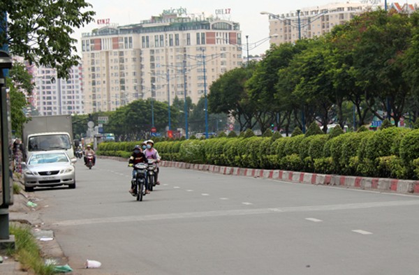 Quốc lộ 22 dài 58 km nối TP HCM, Tây Ninh với Campuchia được kêu gọi đầu tư nâng cấp, mở rộng với tổng số vốn khoảng 12.850 tỷ đồng. Ảnh: Hữu Nguyên