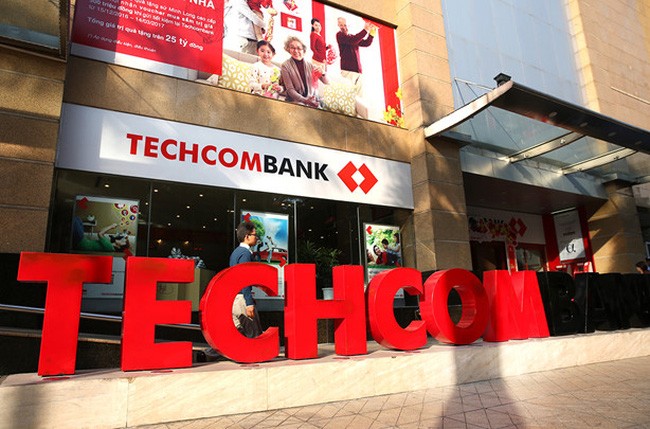 Techcombank là 1 trong số 5 ngân hàng bị kho hàng giả “qua mặt” lừa đảo 200 tỷ đồng. Ảnh: Internet