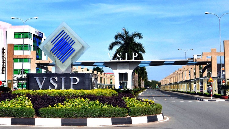 Các khu công nghiệp VSIP là biểu tượng cho quan hệ kinh tế Việt Nam – Singapore. Ảnh: Quang Tuấn