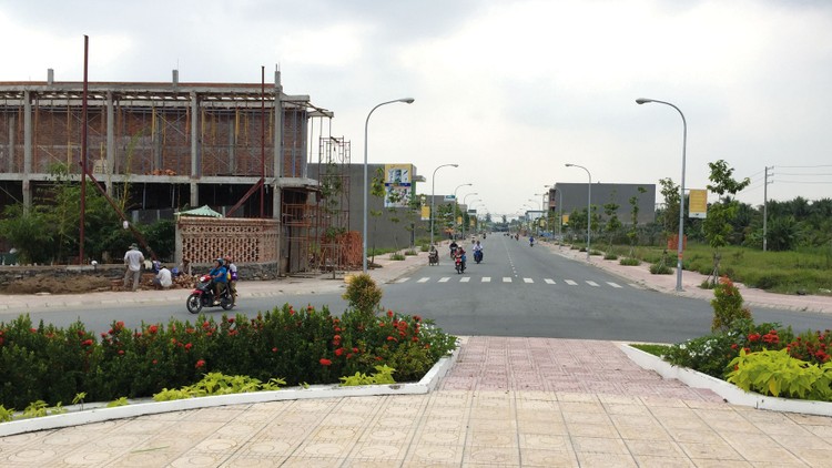 Công ty CP Đầu tư và Xây dựng Tiền Giang từng thi công nhiều gói thầu cũng như triển khai nhiều dự án khu dân cư trên địa bàn tỉnh Tiền Giang. Ảnh: Thái Sơn (Công Luận)
