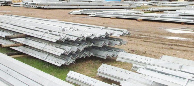 Một nhà thầu chuyên cung cấp cột thép cho các dự án ngành điện bị chấm dứt hợp đồng một gói thầu tại Quảng Nam. Ảnh chỉ mang tính minh họa. Nguồn Internet