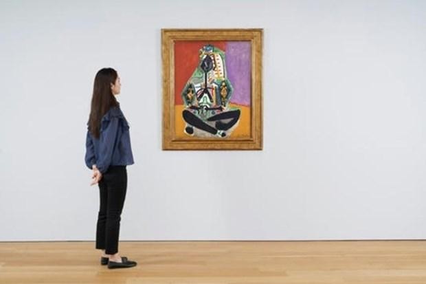 Hai bức tranh của Picasso, bao gồm "Crouching Woman in Turkish Costume (Jacqueline)" sẽ được bán đấu giá trong đợt bán hàng mùa thu của Christies vào tháng 11.2021. Ảnh: AFP