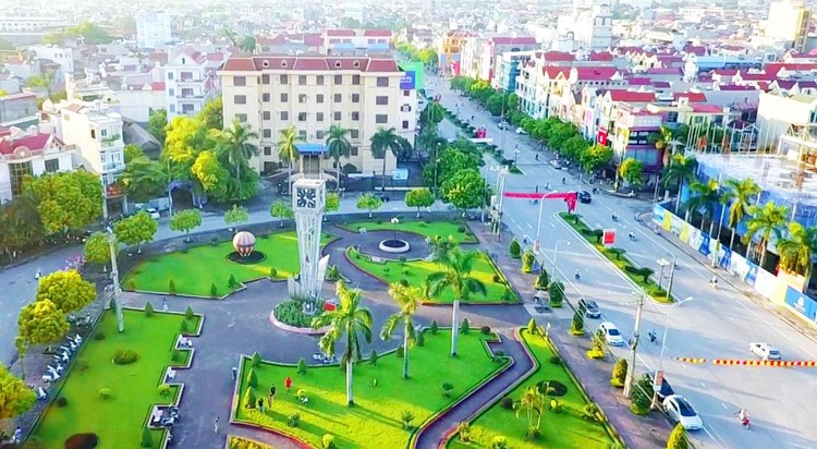 Năm 2020, tỉnh Bắc Giang tổ chức đấu thầu qua mạng cho 778 gói thầu với tổng giá trị gói thầu đạt 2.724 tỷ đồng. Ảnh: Tuấn Nguyễn