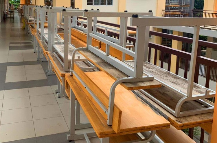 Gói thầu Mua sắm thiết bị bàn ghế học sinh trung học cơ sở có dự toán hơn 26,7 tỷ đồng. Ảnh: Hoàng Quân