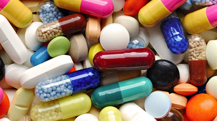 Quảng Ngãi: Gấp rút chỉ định thầu mua thuốc cho 17 cơ sở y tế