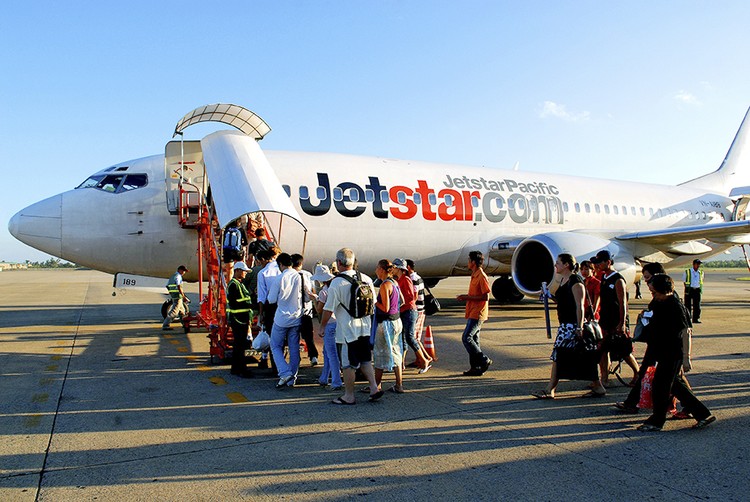 Jetstar Pacific sẽ vận chuyển Mai, Đào dịp Tết Đinh Dậu