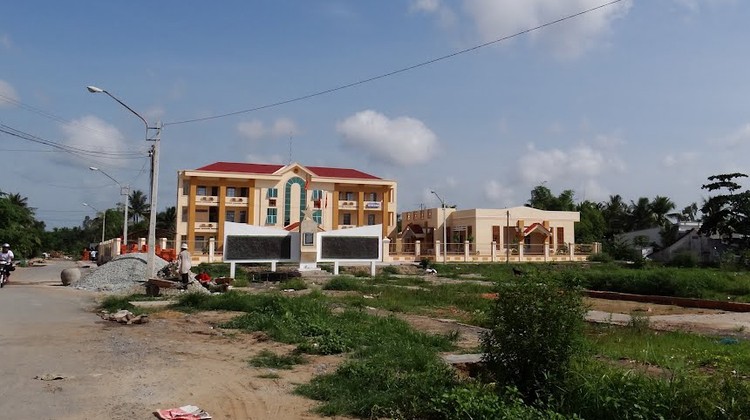 Đấu giá quyền sử dụng đất tại huyện Trà Ôn (Vĩnh Long)