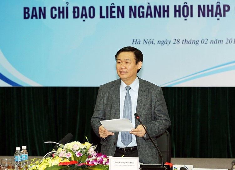 Phó Thủ tướng Vương Đình Huệ, Trưởng Ban Chỉ đạo phát biểu tại phiên họp.