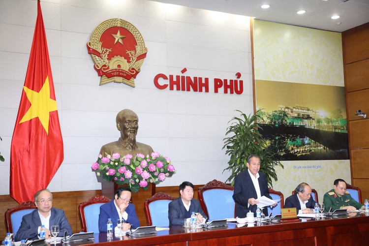 Phó Thủ tướng Thường trực Trương Hòa Bình phát biểu chỉ đạo tại cuộc họp về khắc phục sự cố môi trường 4 tỉnh miền Trung. Ảnh: VGP