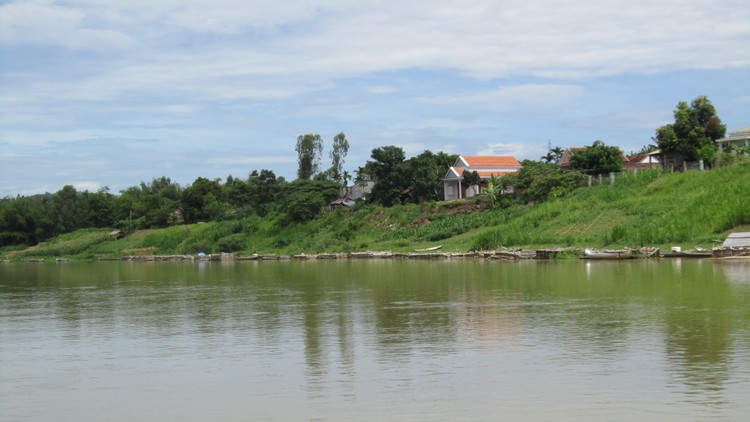 Đấu giá quyền sử dụng đất tại huyện Sơn Tịnh, Quảng Ngãi