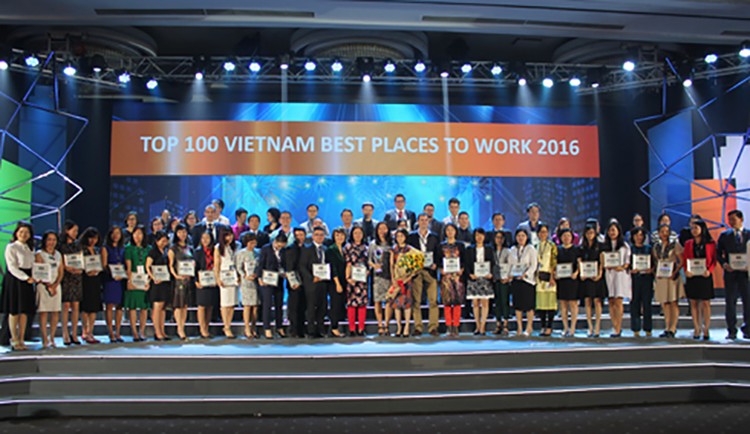 Nhà thầu Hòa Bình nằm trong Top 100 nơi làm việc tốt nhất Việt Nam năm 2016