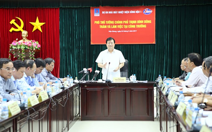 Phó Thủ tướng Trịnh Đình Dũng phát biểu kết luận buổi làm việc. Ảnh: VGP