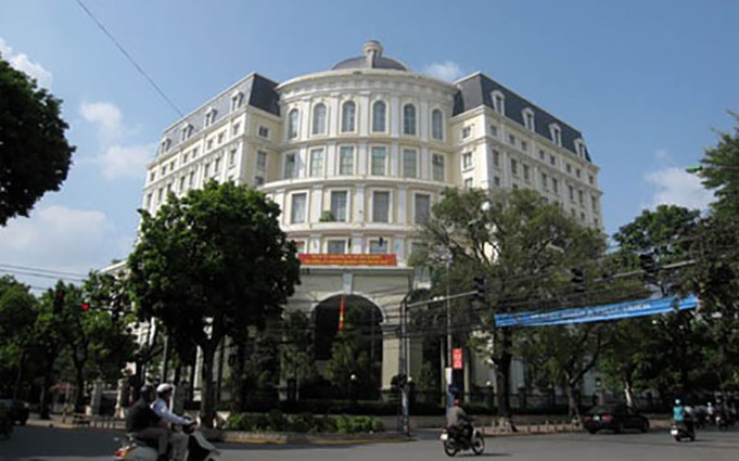Trụ sở Bộ Tài chính tại Hà Nội. Năm 2017, tổng thu ngân sách theo kế hoạch là 1,21 triệu tỷ đồng.