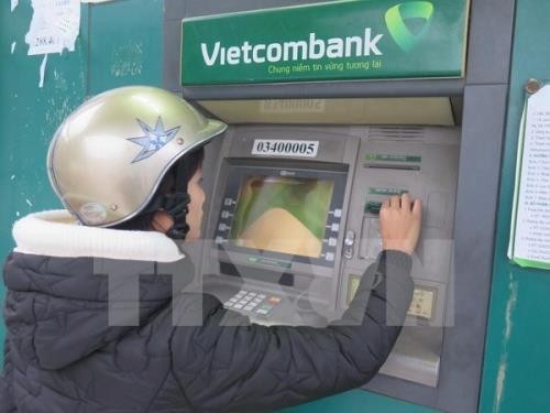 Ngân hàng Nhà nước yêu cầu tiếp quỹ cho máy ATM dịp nghỉ lễ. Ảnh: TTXVN