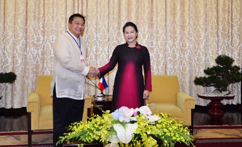 Chủ tịch Quốc hội Nguyễn Thị Kim Ngân tiếp Chủ tịch Hạ viện Philippines. Ảnh ĐBND