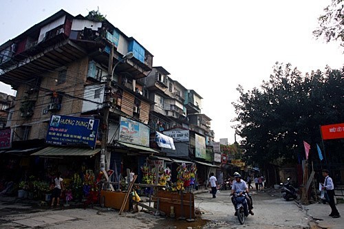 Một khu chung cư cũ ở Hà Nội. Ảnh minh họa