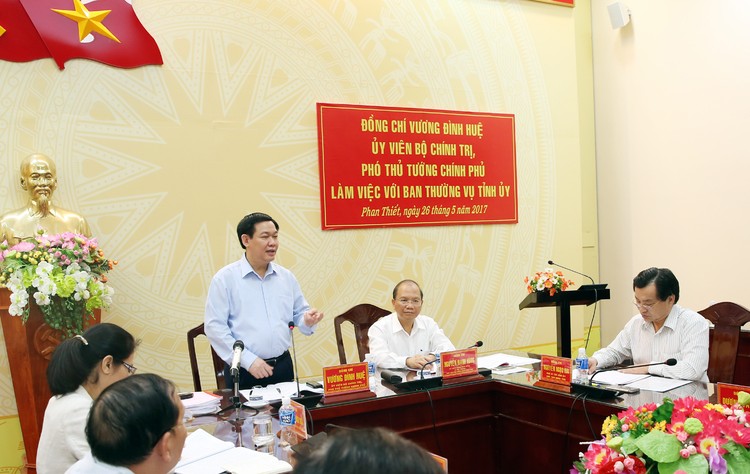 Ủy viên Bộ Chính trị, Phó Thủ tướng Chính phủ Vương Đình Huệ, Trưởng đoàn Kiểm tra số 471 của Bộ Chính trị đã dự Hội nghị công bố Quyết định kiểm tra công tác cán bộ tại tỉnh ủy Bình Thuận.