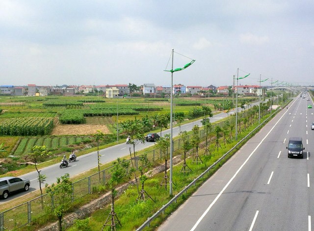 Hai bên tuyến đường Nhật Tân - Nội Bài sở hữu quỹ đất rộng rãi