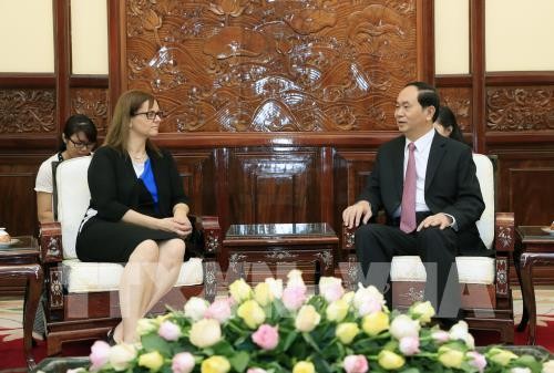 Chủ tịch nước Trần Đại Quang tiếp bà Meirav Eilon Shahar, Đại sứ đặc mệnh toàn quyền Nhà nước Israel tại Việt Nam đến chào từ biệt, kết thúc nhiệm kỳ công tác tại Việt Nam. Ảnh: TTXVN