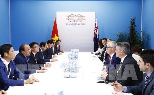 Thủ tướng Nguyễn Xuân Phúc gặp Thủ tướng Australia Malcolm Turnbull. Ảnh: TTXVN