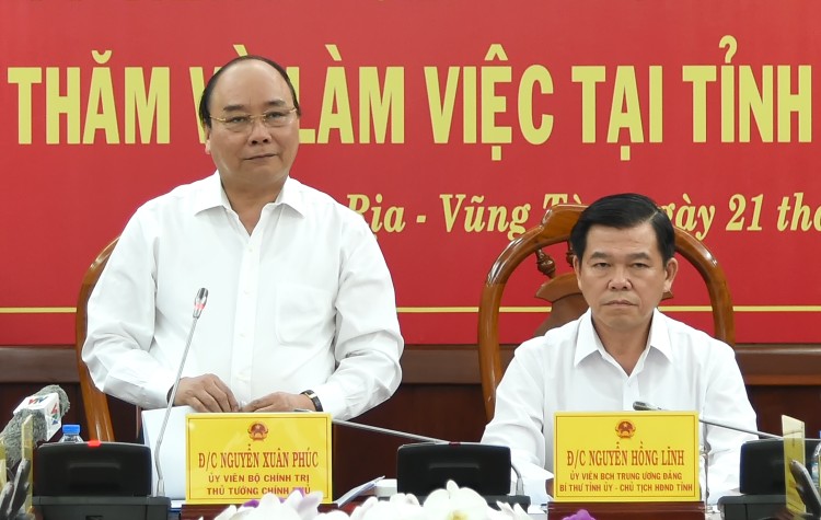 Thủ tướng Nguyễn Xuân Phúc làm việc với lãnh đạo chủ chốt tỉnh Bà Rịa-Vũng Tàu. Ảnh: VGP