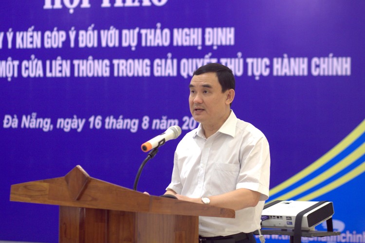 Ông Nguyễn Xuân Thành kỳ vọng, Nghị định sẽ tạo cơ sở pháp lý đồng bộ, thống nhất để triển khai có hiệu quả việc giải quyết TTHC theo cơ chế một cửa liên thông tại các cơ quan hành chính Nhà nước. Ảnh VGP