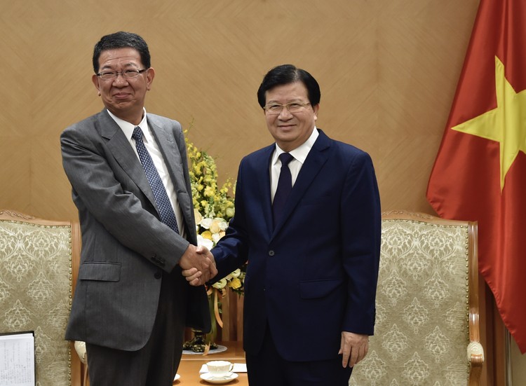 Phó Thủ tướng Trịnh Đình Dũng tiếp ông Yoshinori Katayama, Phó Chủ tịch Tập đoàn Mitsubishi. Ảnh: VGP