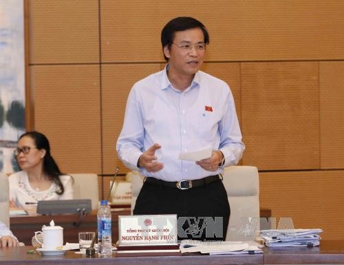 Tổng Thư ký Quốc hội Nguyễn Hạnh Phúc phát biểu ý kiến. Ảnh: TTXVN