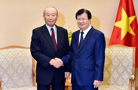Phó Thủ tướng Trịnh Đình Dũng và ngài Yoshihiko Nakagaki. Ảnh: VGP