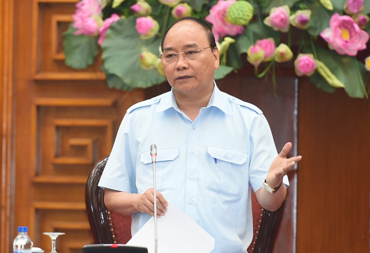 Thủ tướng Nguyễn Xuân Phúc chủ trì buổi làm việc về sự phát triển của ngành dầu khí. Ảnh: VGP