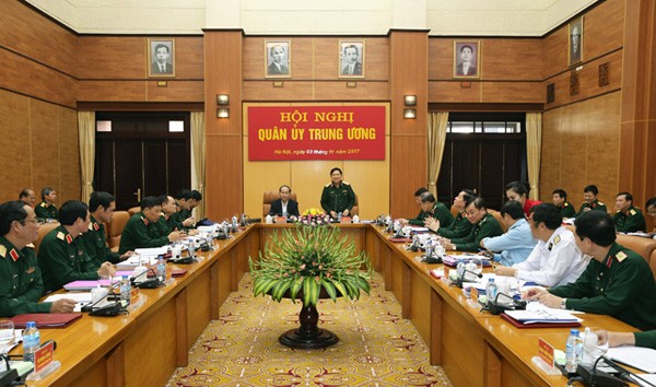 Đại tướng Ngô Xuân Lịch, Ủy viên Bộ Chính trị, Phó Bí thư Quân ủy Trung ương, Bộ trưởng Bộ Quốc phòng chủ trì hội nghị.