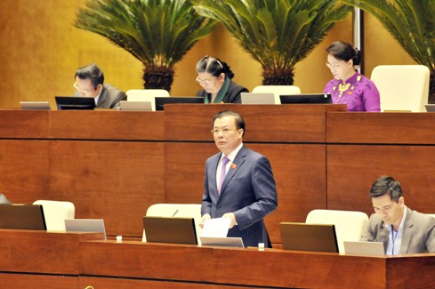 TOÀN CẢNH: Bộ trưởng Bộ Tài chính Đinh Tiến Dũng trả lời chất vấn