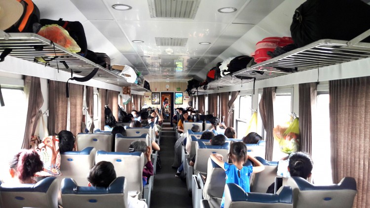 Tàu Hà Nội-Hải Phòng đưa toa xe chất lượng cao, có wifi miễn phí vào phục vụ hành khách