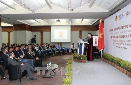 Chủ tịch Quốc hội Nguyễn Thị Kim Ngân phát biểu tại diễn đàn. Ảnh:  TTXVN