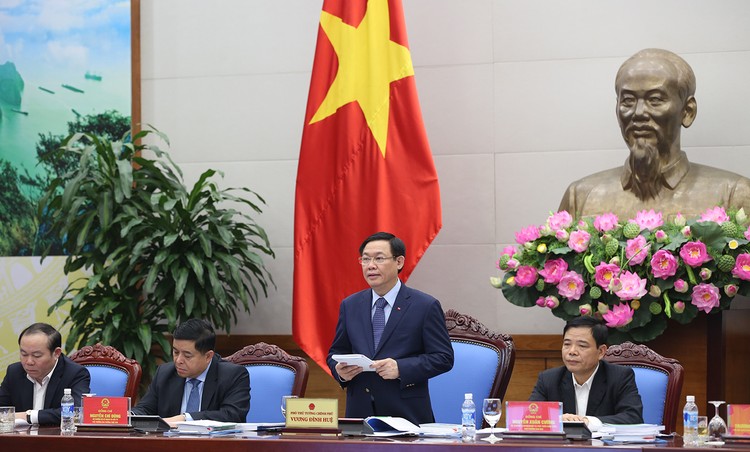 Phó Thủ tướng Vương Đình Huệ phát biểu kết luận Hội nghị. Ảnh: VGP