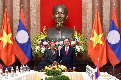 Chủ tịch nước Trần Đại Quang và Tổng Bí thư, Chủ tịch nước Lào Bounnhang Vorachith. Ảnh: VGP
