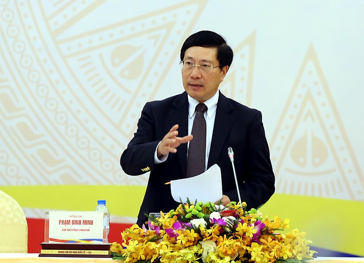 Phó Thủ tướng Phạm Bình Minh phát biểu tại Hội nghị. Ảnh: VGP