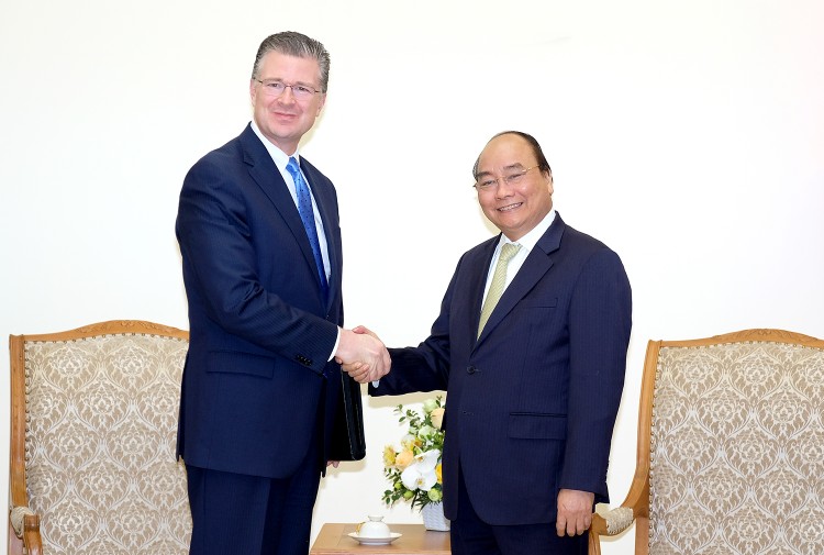 Thủ tướng Nguyễn Xuân Phúc tiếp Đại sứ Hoa Kỳ Daniel Kritenbrink  Ảnh: VGP