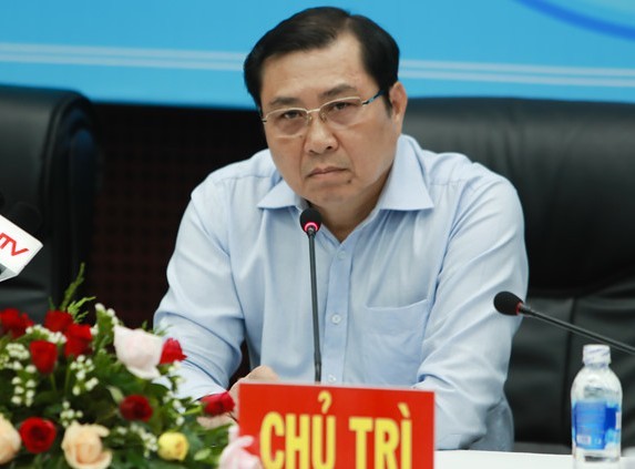 Chủ tịch UBND thành phố Đà Nẵng Huỳnh Đức Thơ kiến nghị khẩn trương truy nã, bắt đối tượng; khẩn trương thanh tra, điều tra và sớm có kết luận về các dự án liên quan đến ông Phan Văn Anh Vũ.