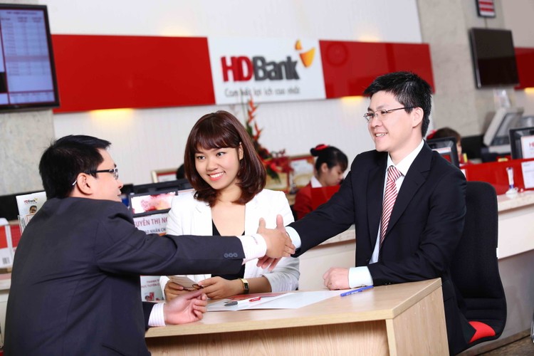 Cổ phiếu HDBank chính thức chào sàn HoSE, lọt top 20 vốn hoá cao nhất