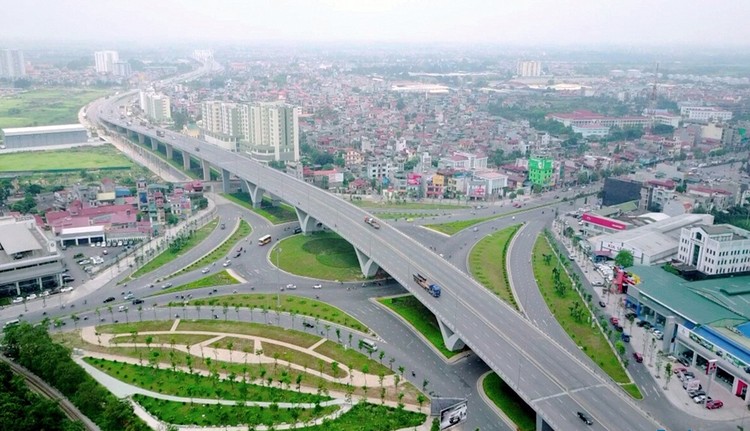 Nút giao trung tâm quận Long Biên gần 3000 tỷ đồng đã đi vào sử dụng.