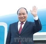 Thủ tướng lên đường dự Hội nghị Cấp cao hợp tác Mekong-Lan Thương
