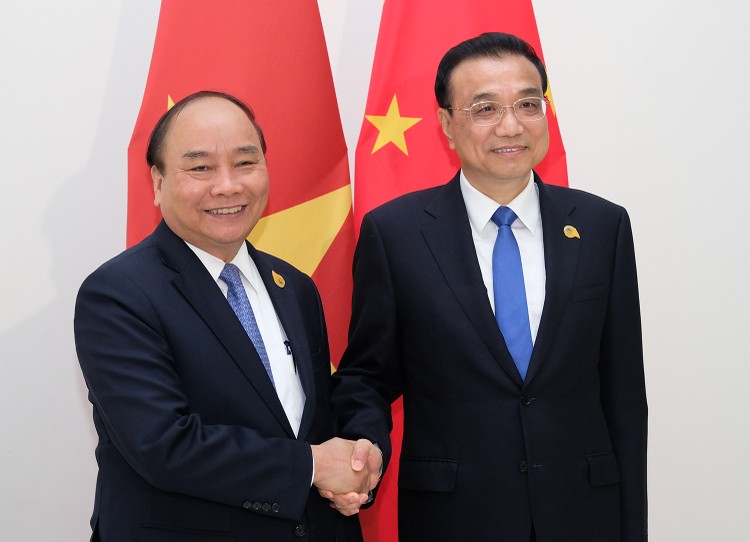 Thủ tướng Chính phủ Nguyễn Xuân Phúc và Thủ tướng Quốc Vụ viện Trung Quốc Lý Khắc Cường. Ảnh: VGP