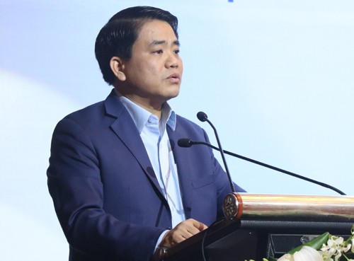 Chủ tịch UBND TP Hà Nội Nguyễn Đức Chung phát biểu tại hội thảo về cây xanh, hồ nước sáng 13/1.